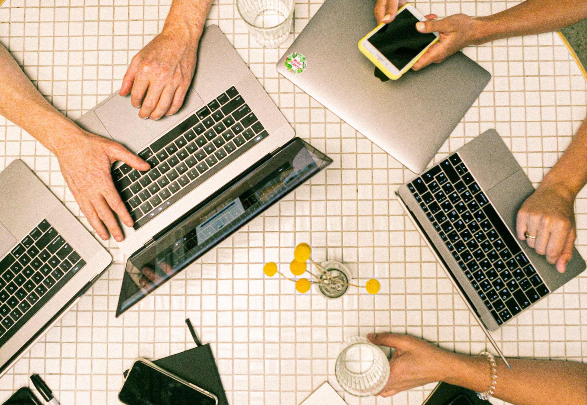 Lösungen für gängige Probleme und Widerstände innerhalb des Teams